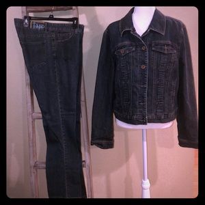 TAPE MEASURE DENIM JEANS WITH MATCHING JACKET